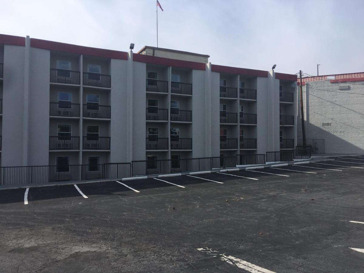 Peachtree Inn&Suites Doraville Exterior foto